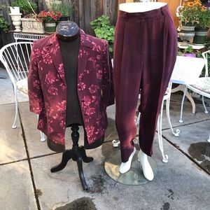 Floral print blazer with sleeveless top and pants